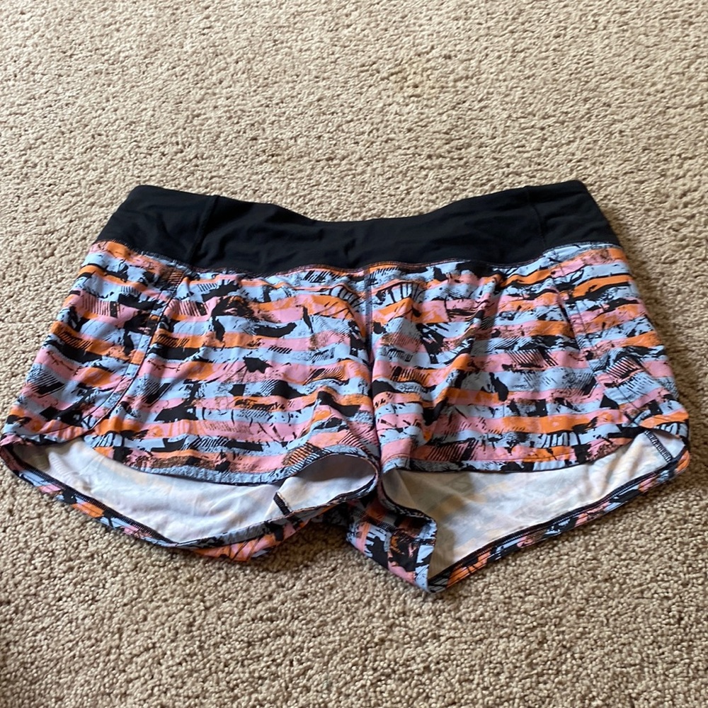 Lulu shorts size 10
